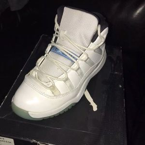 Jordan High 11s Legend Blue